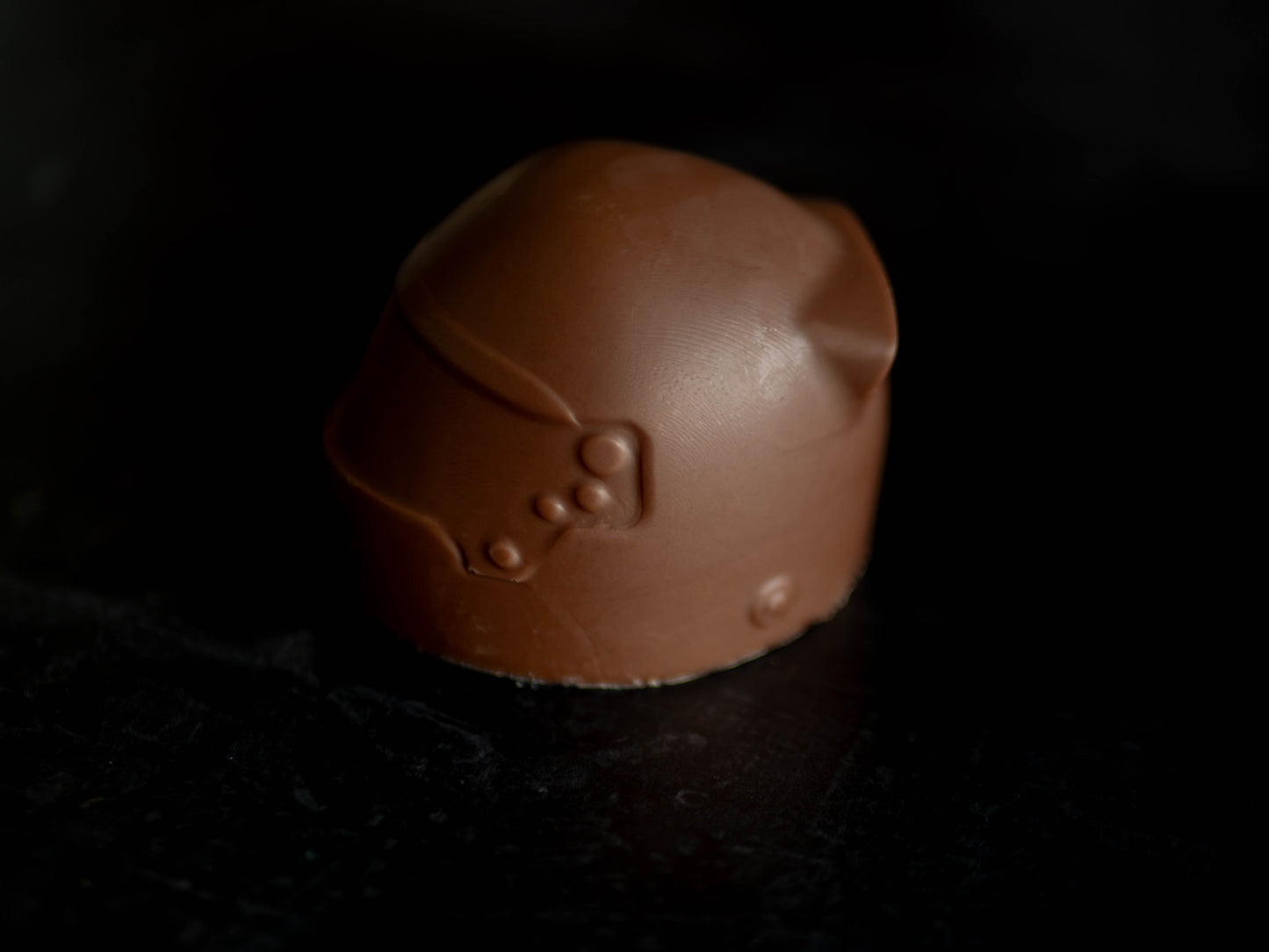 Racing Helmet Belgian milk chocolate - Can be personalised
