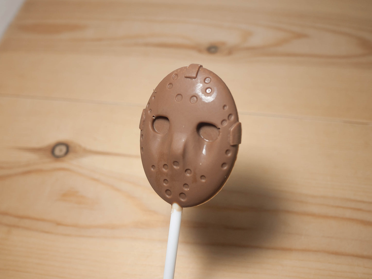 Set of 8 Belgian chocolate hockey mask lollipops