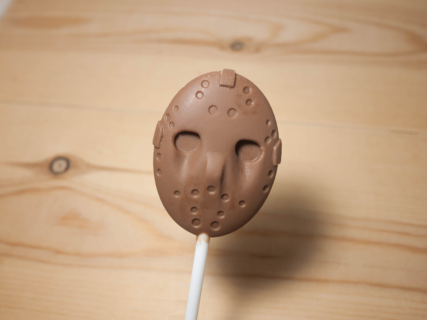 Set of 8 Belgian chocolate hockey mask lollipops