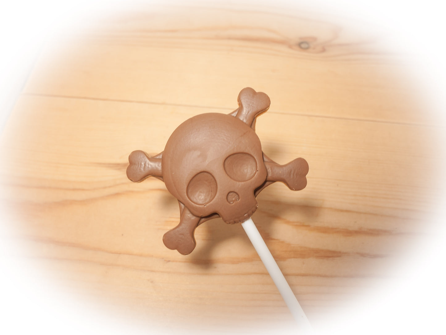 Set of 4 Belgian chocolate skull lollipops