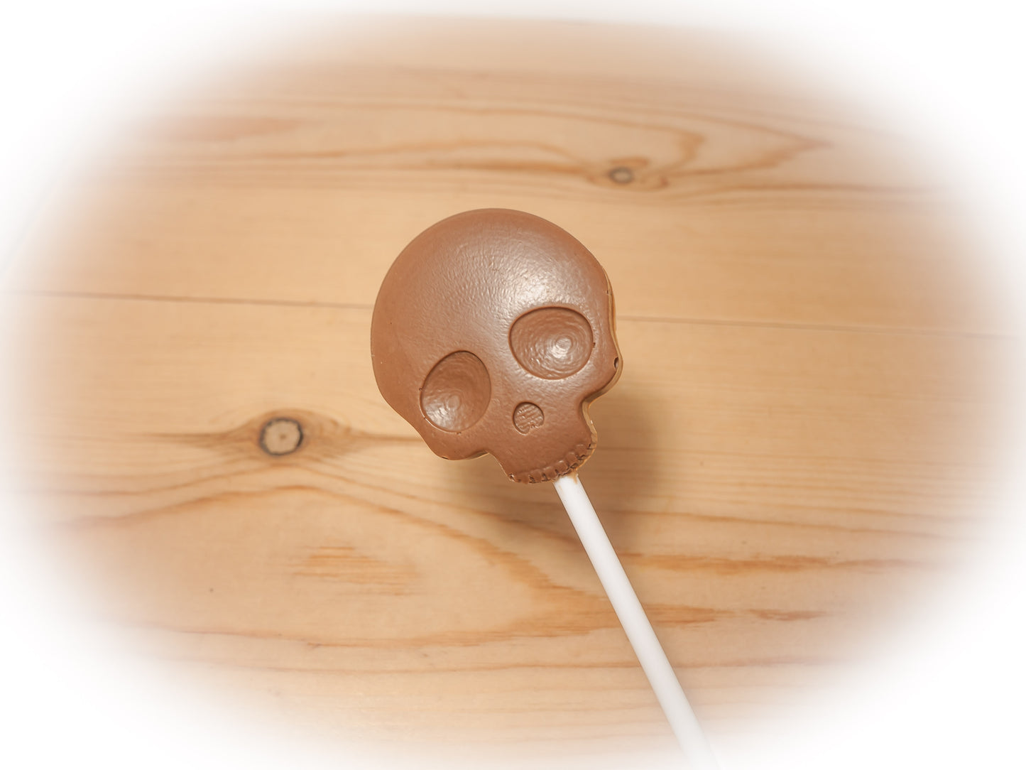 Set of 4 Belgian chocolate skull lollipops
