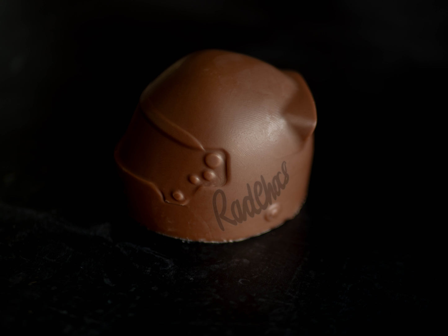 Racing Helmet Belgian milk chocolate - Can be personalised