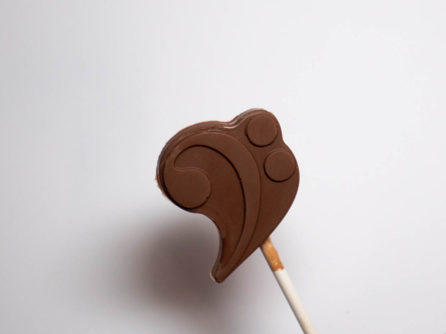 50 x Musical Note lollipop Belgian chocolate