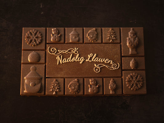 Welsh Merry Christmas Chocolate Bar - Nadolig Llawen