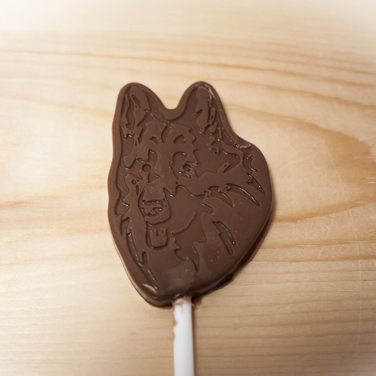 German Shepherd dog head silhouette lollipop x 4 Belgian chocolate