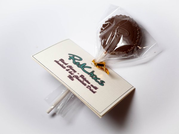 Delicious hot chocolate with Belgian chocolate naturally flavoured Stirrers - Black Cherry